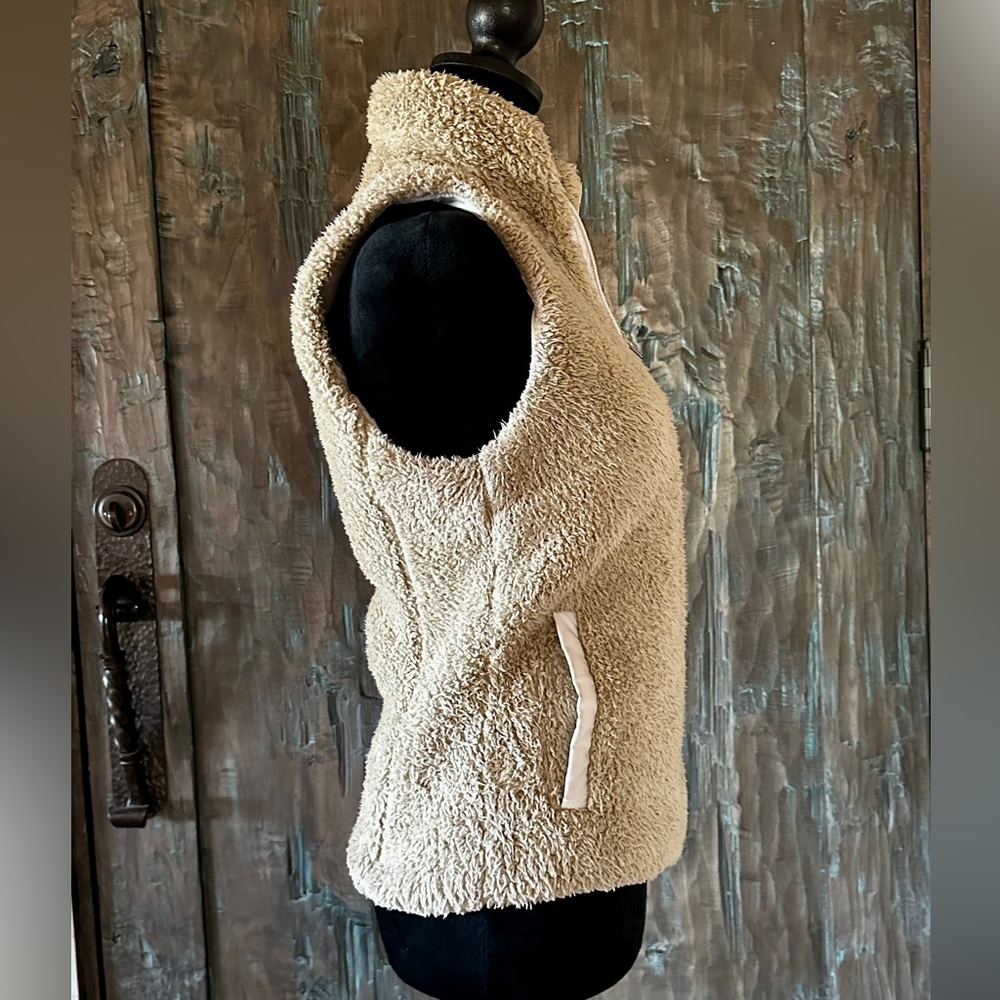 Patagonia Los Gatos Vest - Picture 4 of 6